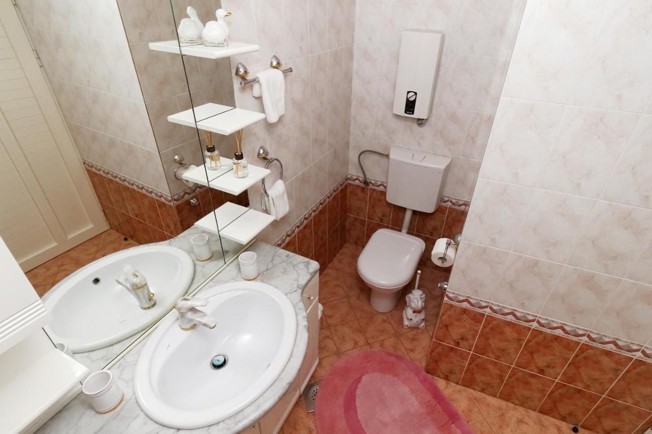 מאקרסקה Apartman Nika - Marija מראה חיצוני תמונה