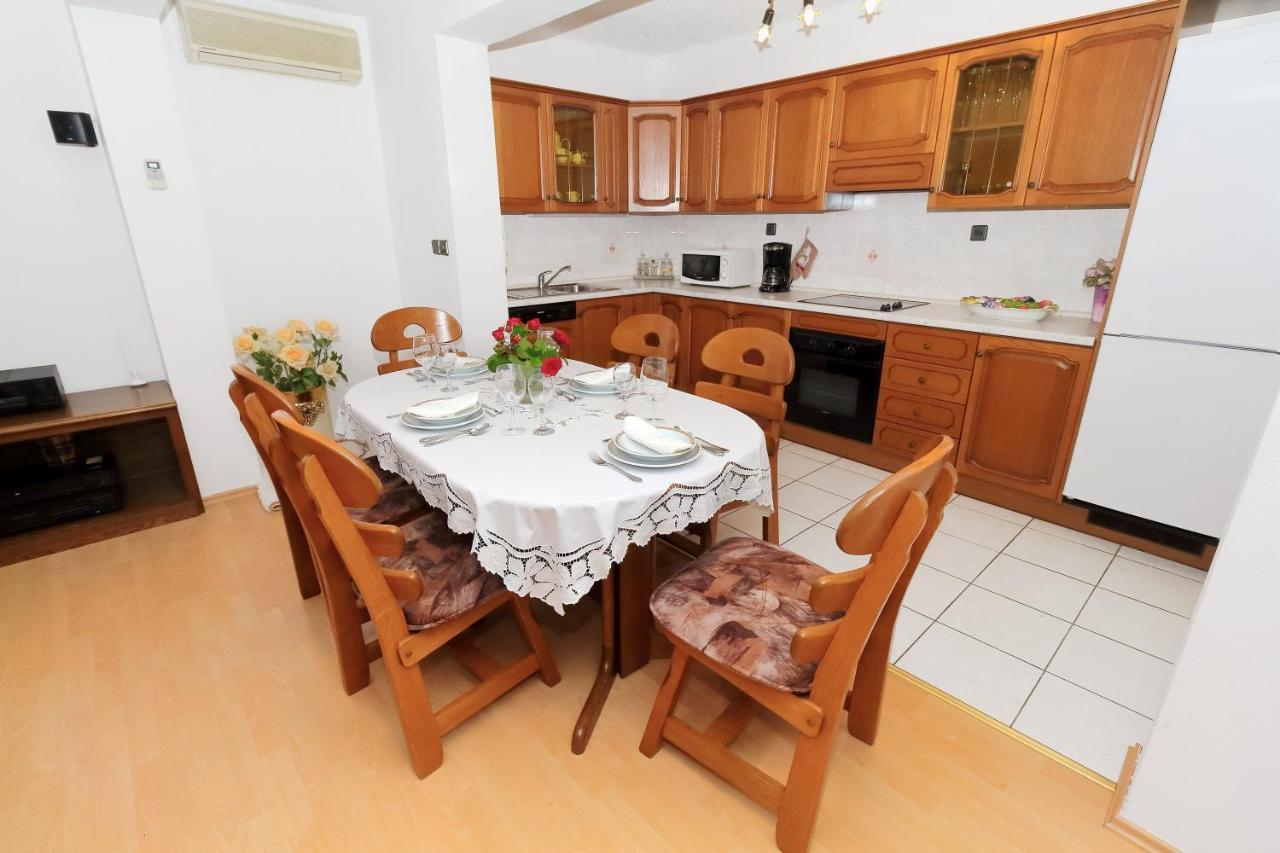 מאקרסקה Apartman Nika - Marija מראה חיצוני תמונה
