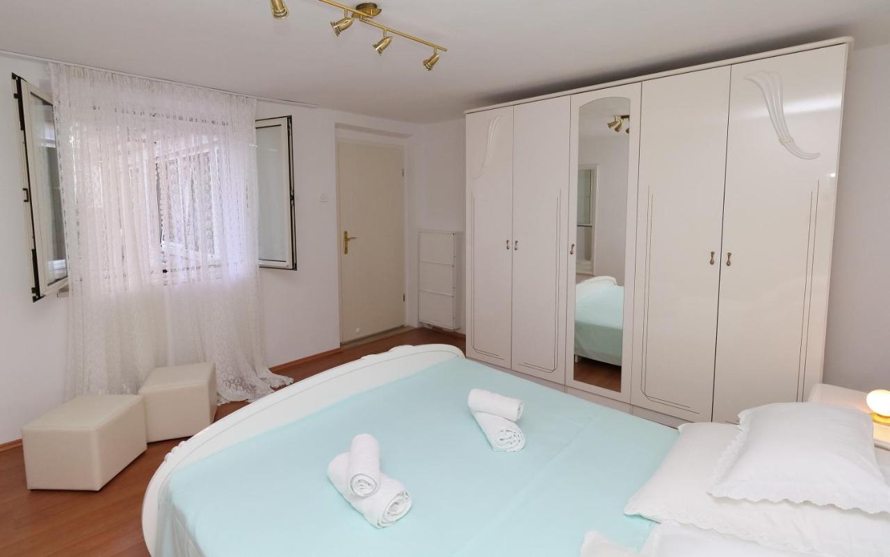 מאקרסקה Apartman Nika - Marija מראה חיצוני תמונה