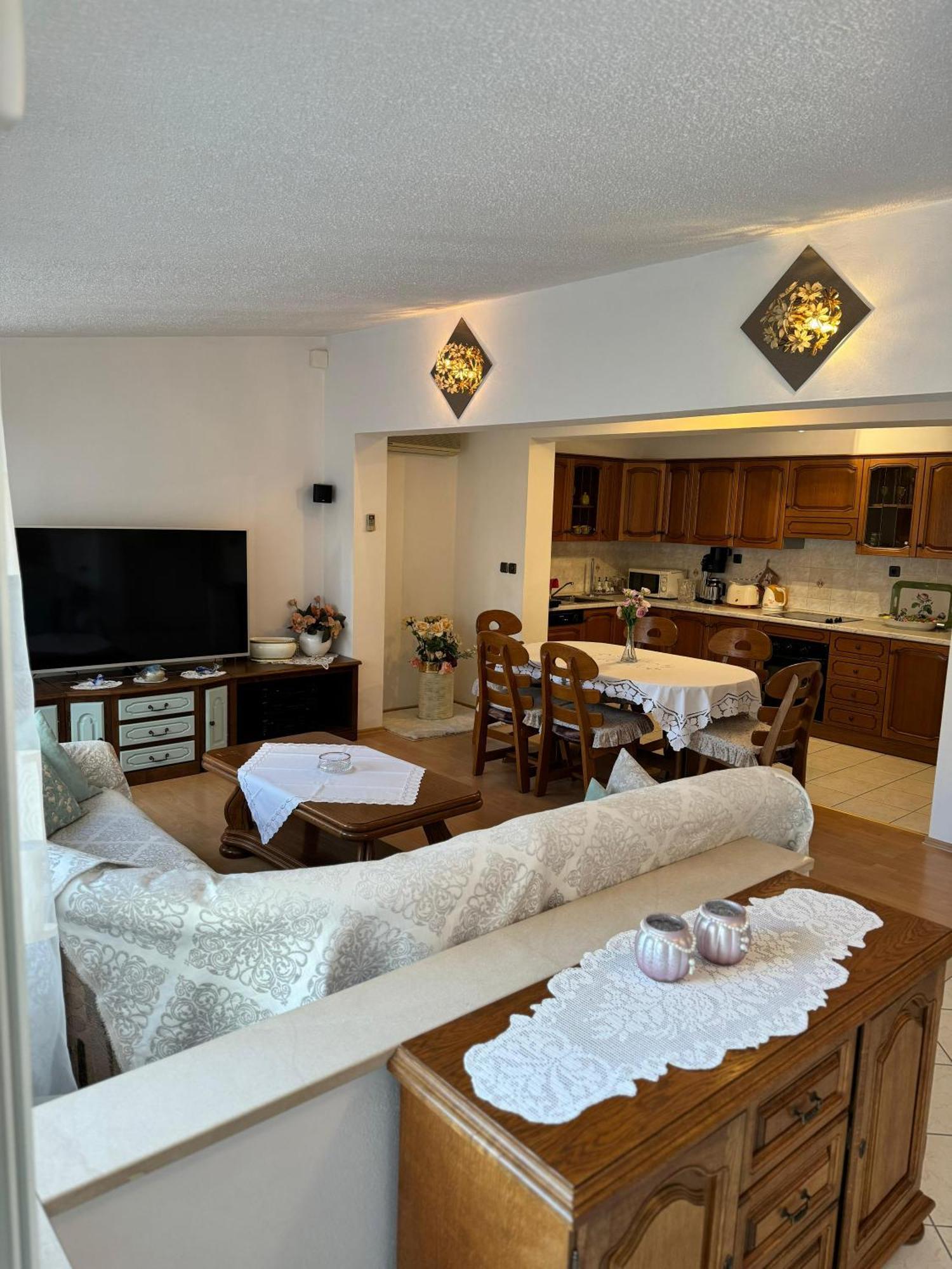 מאקרסקה Apartman Nika - Marija מראה חיצוני תמונה