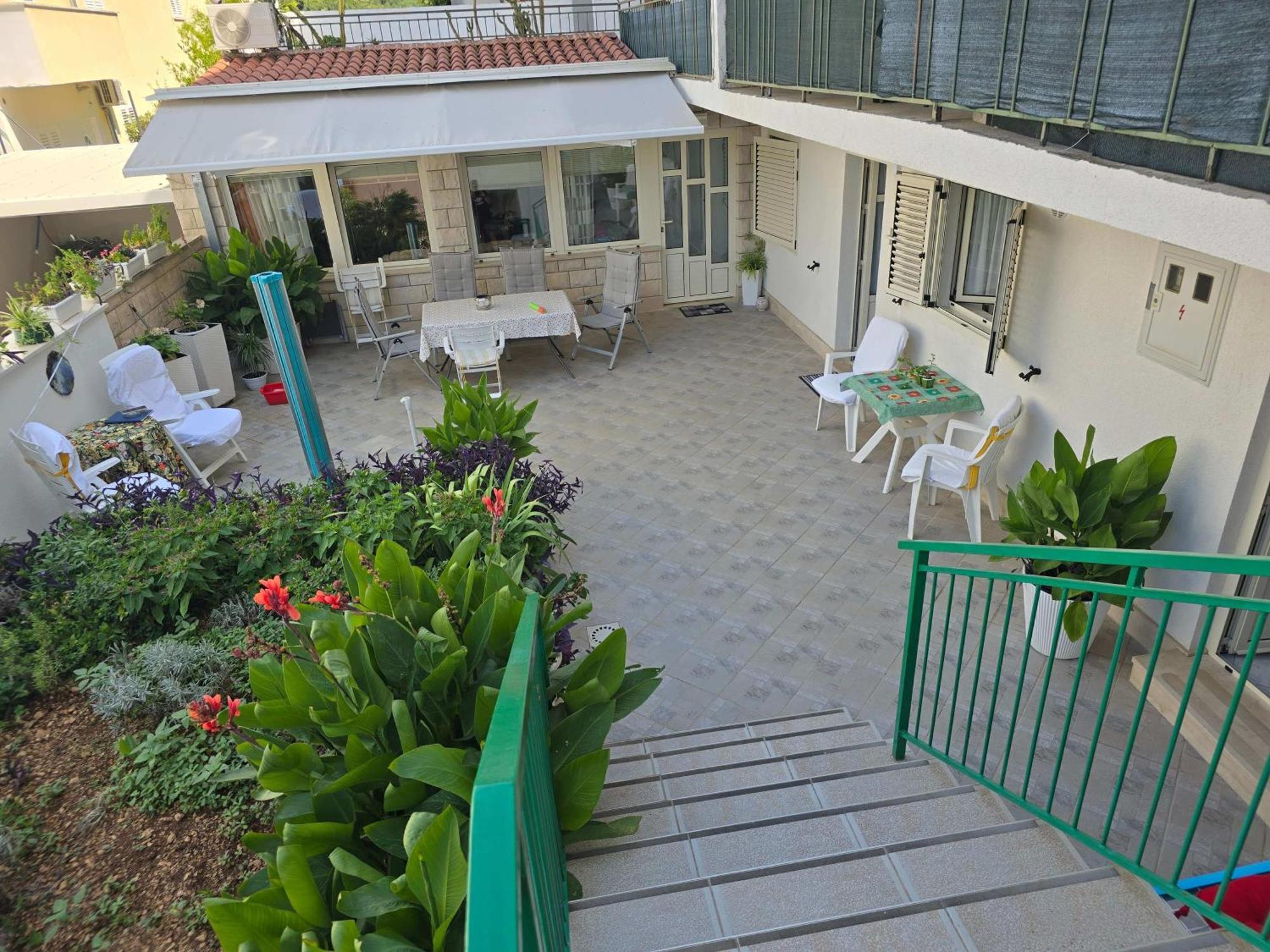 מאקרסקה Apartman Nika - Marija מראה חיצוני תמונה